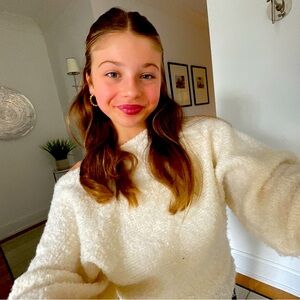 Meet your Posher, Sage